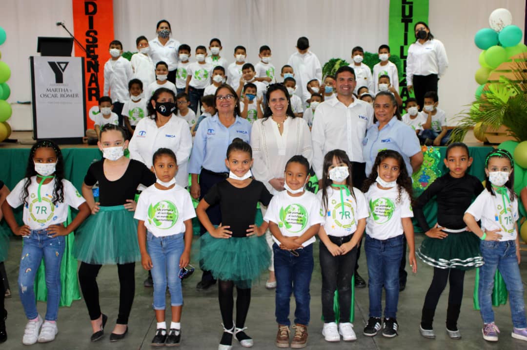 POP Venezuela engages 600 students in the “UE YMCA Don Teodoro Gubaira” school in Valencia